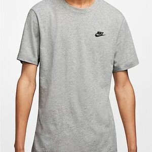 Nike Men's Gray Short Sleeve Tee